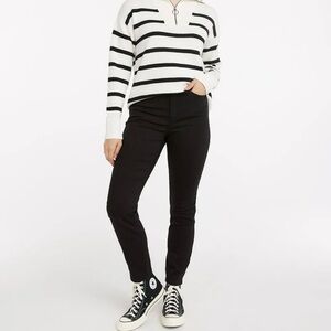Reitmans High-Rise Black Jeans with Skinny Leg - The Signature Soft